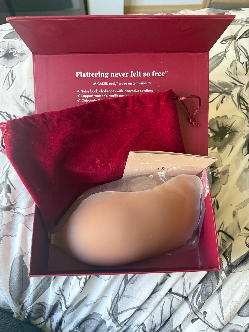 CAKES body Cleavage Bra- Cocoa